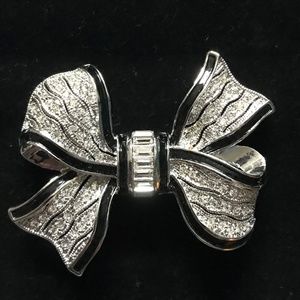 Silver Bow Pin with Black Streak